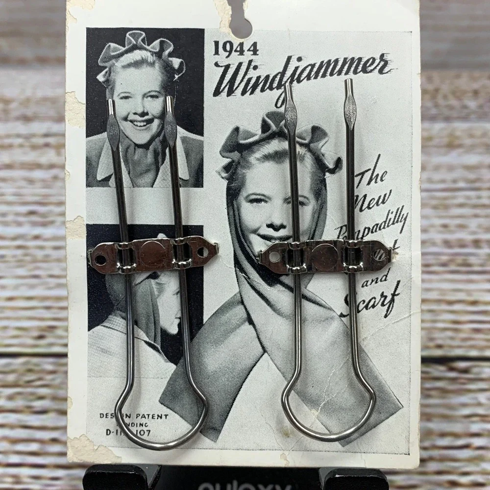 Vintage 1944 Windjammer Piccadilly Scarf Pin Clip Set On Card‎ Tempadilly